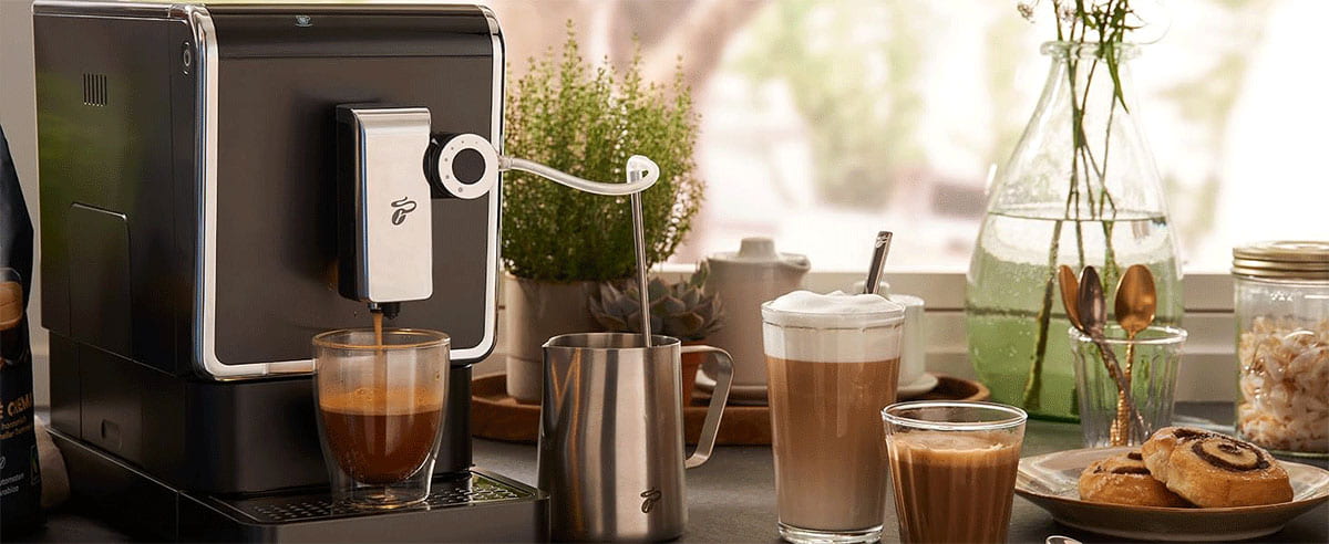 تهیه اتوماتیک نوشیدنی های قهوه با یک لمس اسپرسو ساز چیبو آلمان